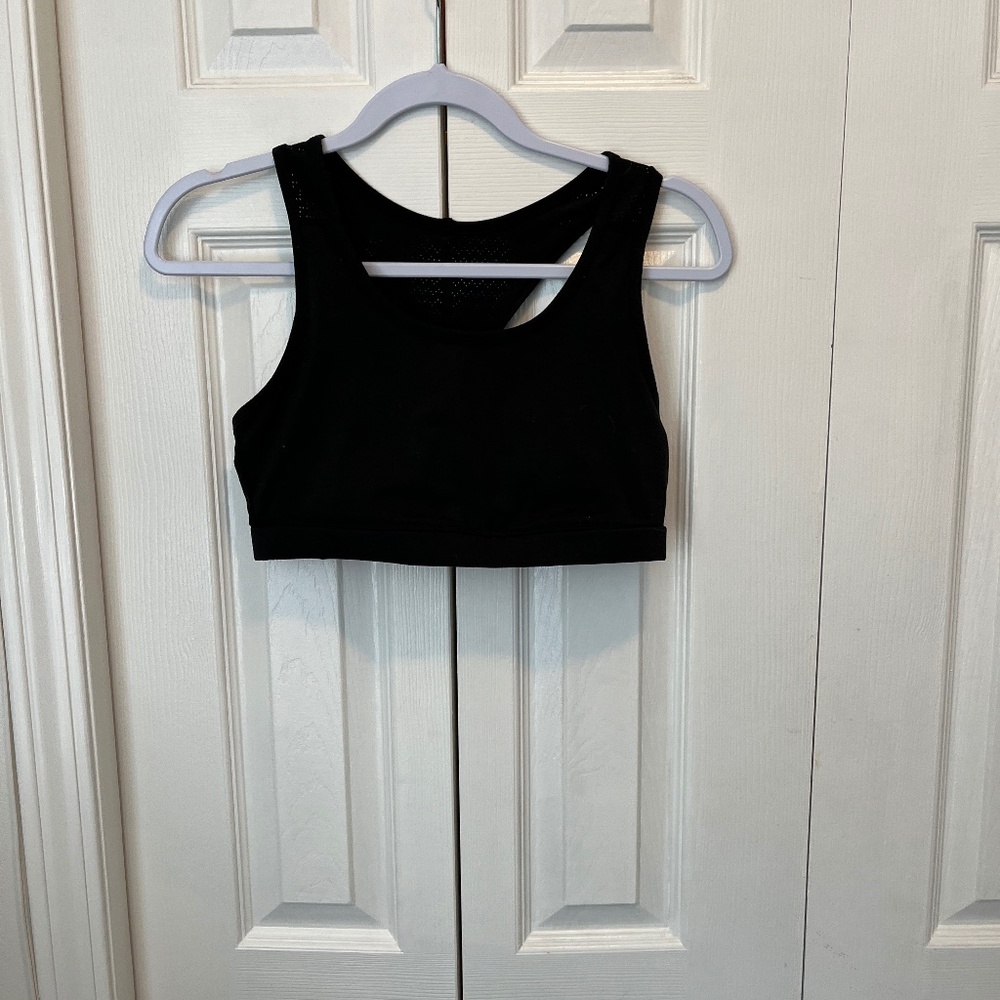 Mec size L sports bra